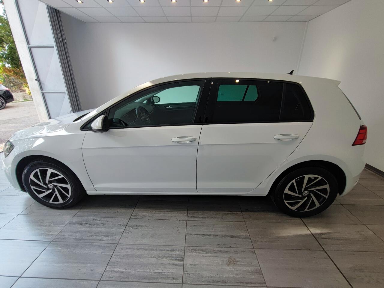 Volkswagen Golf 1.6 TDI 5p. Sport BlueMotion Technology