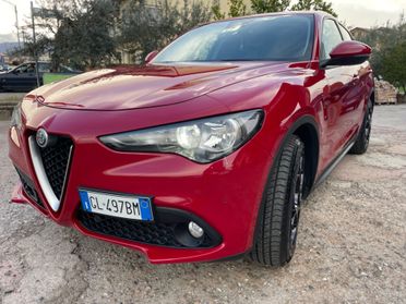 Alfa Romeo Stelvio 2.2 Turbodiesel 160 CV AT8 RWD Business