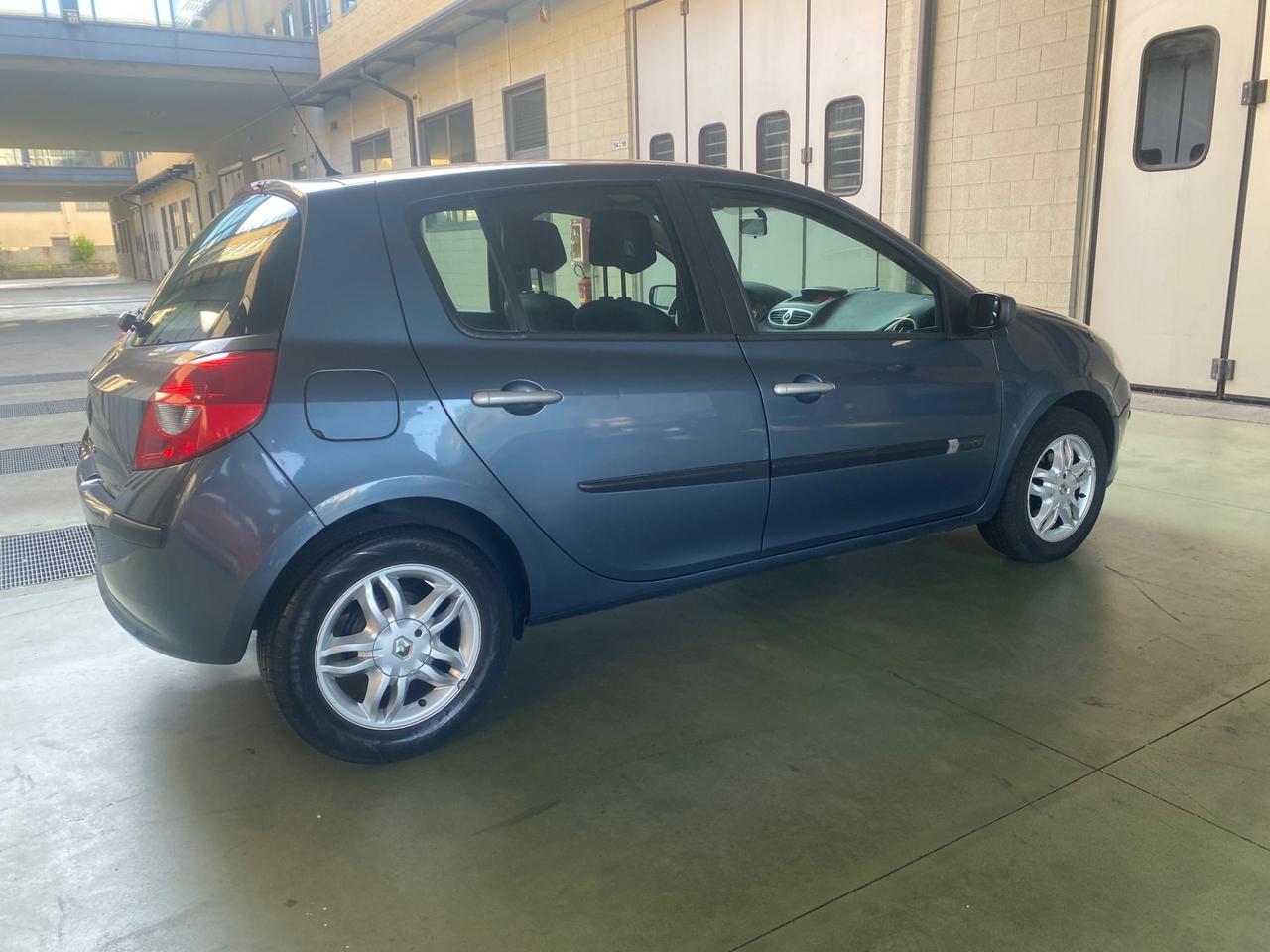 Renault Clio 1.5 dCi 70CV 5 porte Dynamique