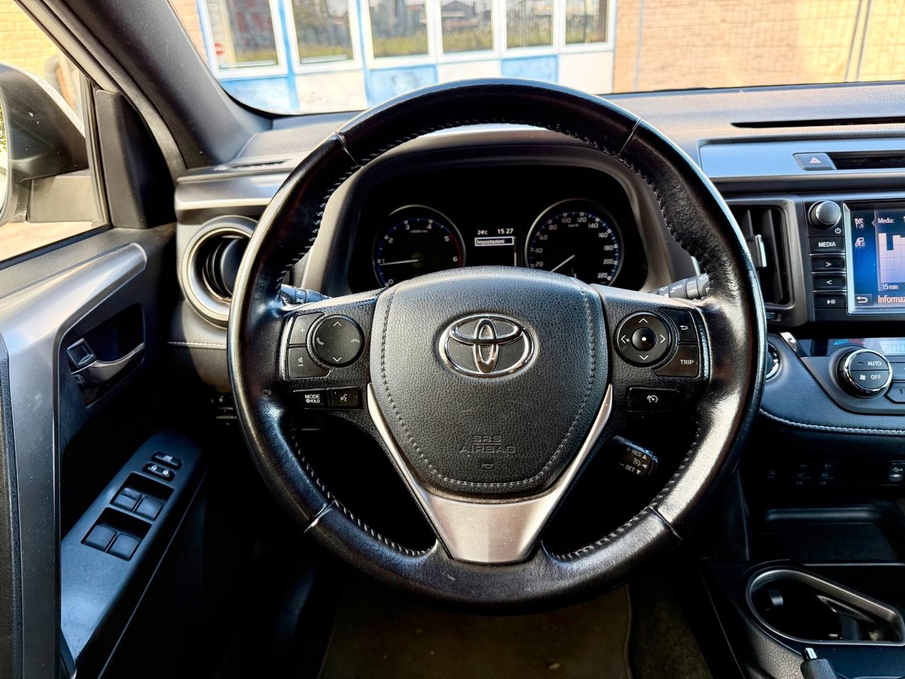 Toyota RAV4 2.0 d-4d Style 2wd mt 143cv UNICO PROPRIETARIO