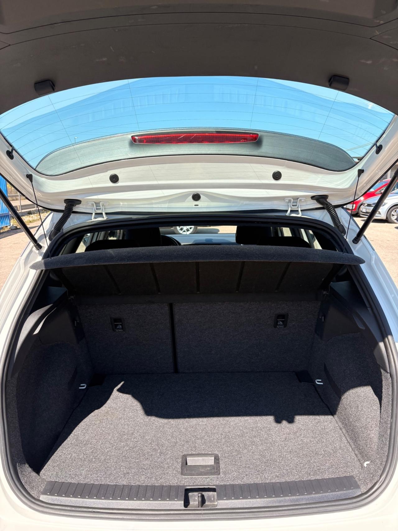 Seat Arona 1.0 EcoTSI XCELLENCE