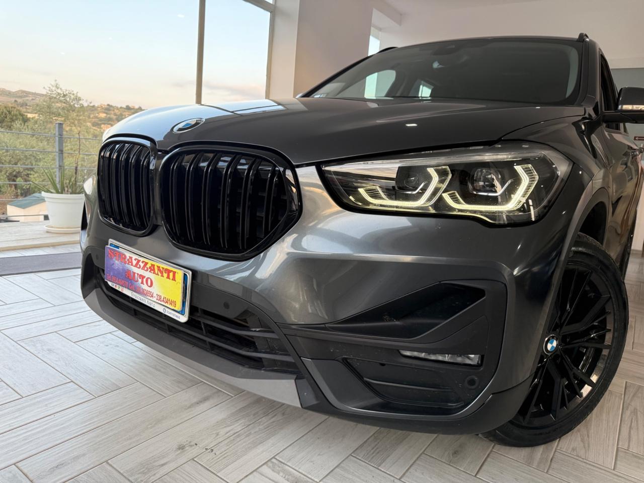 Bmw X1 2.0D150cv SHADOW LINE FULL LED/AUTO2022