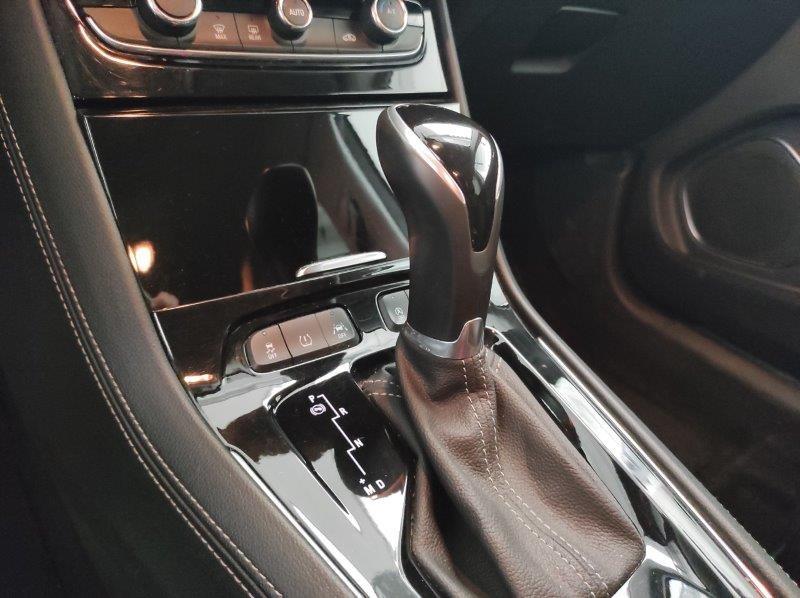 OPEL Grandland - Grandland X 1.6 Turbo 180 CV Start&Stop aut. Innovation