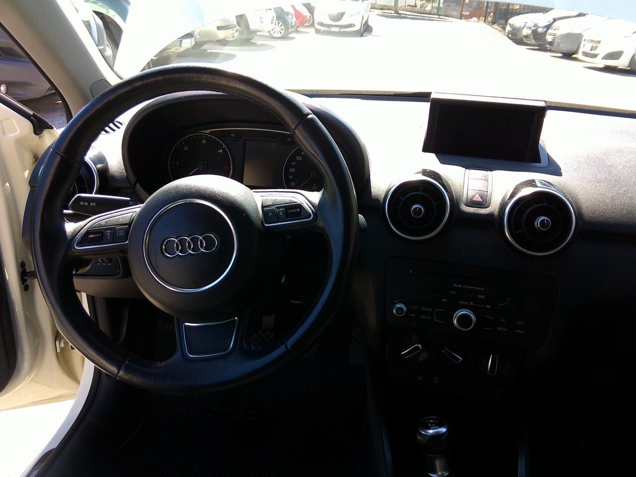 Audi A1 1.6 TDI 105 CV Ambition 12/10