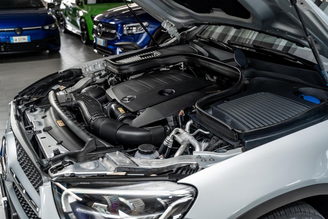Mercedes GLC Coupe 200 mhev (eq-boost) Premium 4matic auto