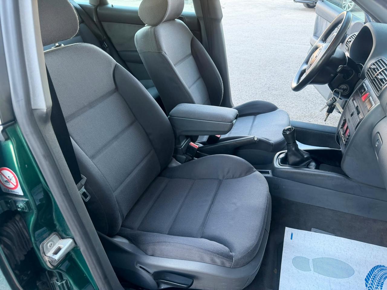 Audi A3 1.6 cat 5p. Ambiente 100cv