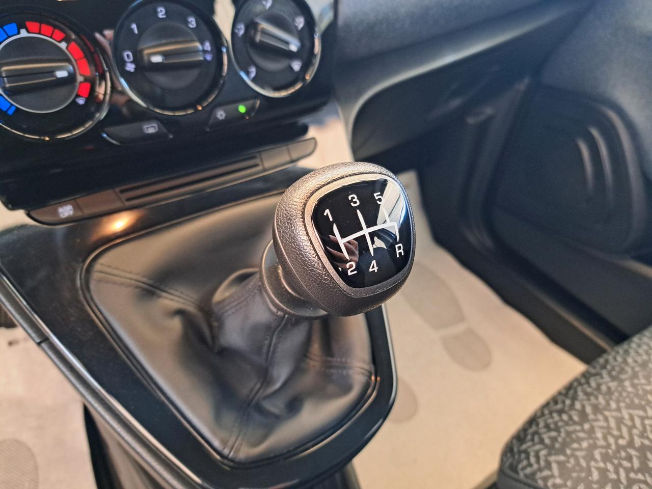 Lancia Ypsilon 1.2 69 CV 5 porte S&S Elefantino