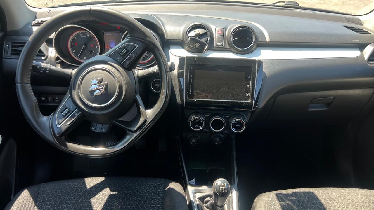 Suzuki Swift 1.2 Hybrid Top