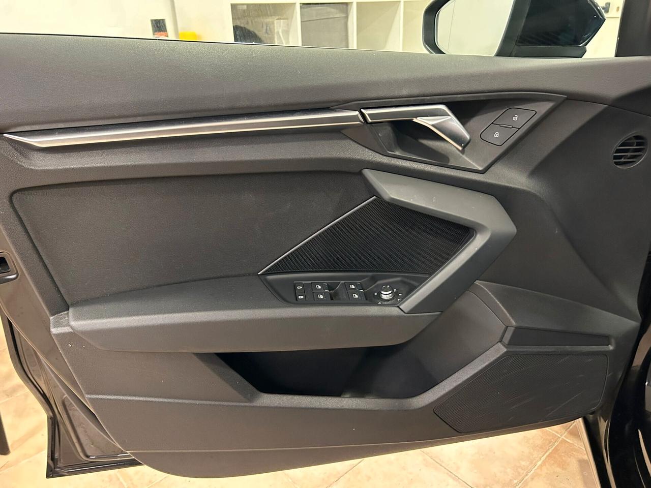 Audi A3 SPB 30 g-tron S tronic Business Advanced METANO UNIPROPRIETARIO