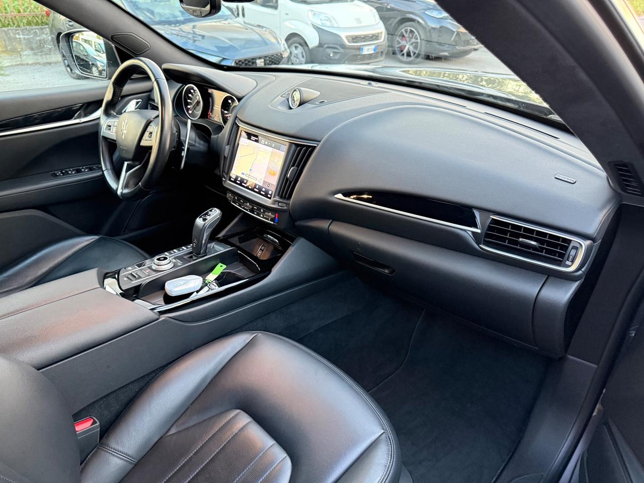 Maserati Levante Q4 3.0 V6 Diesel 275 CV Granlusso