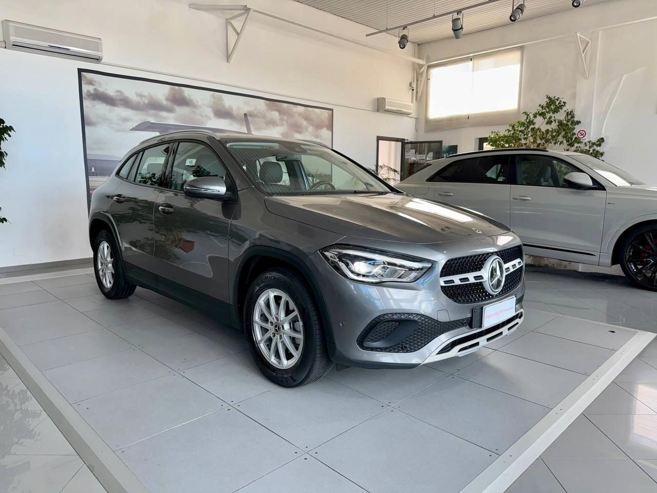 Mercedes-benz GLA 200 d Automatic Business