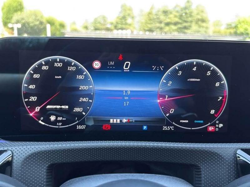 Mercedes-Benz Classe A 35 AMG 4Matic Premium Racing Collection