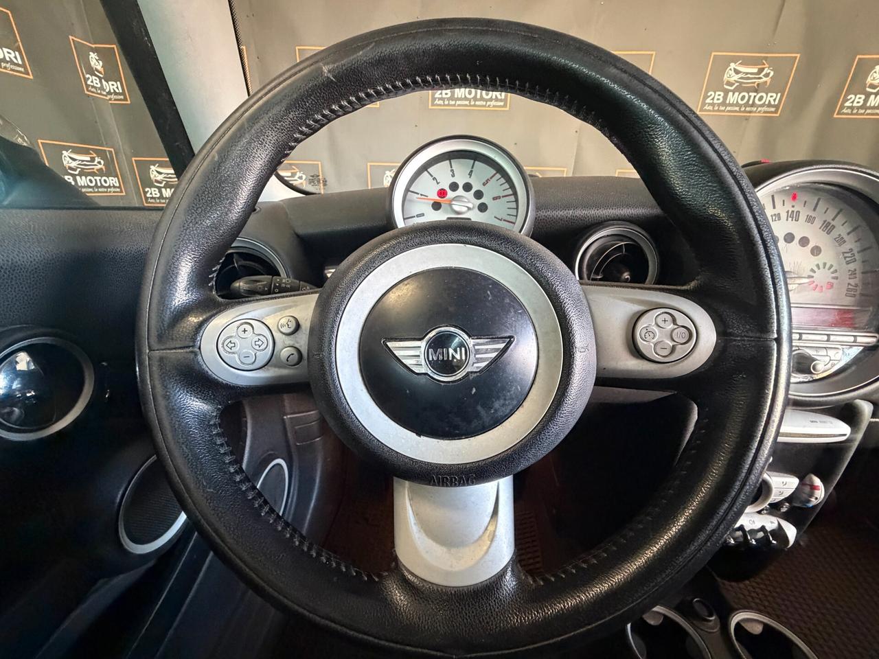 Mini 1.6 16V Cooper D 50 Mayfair