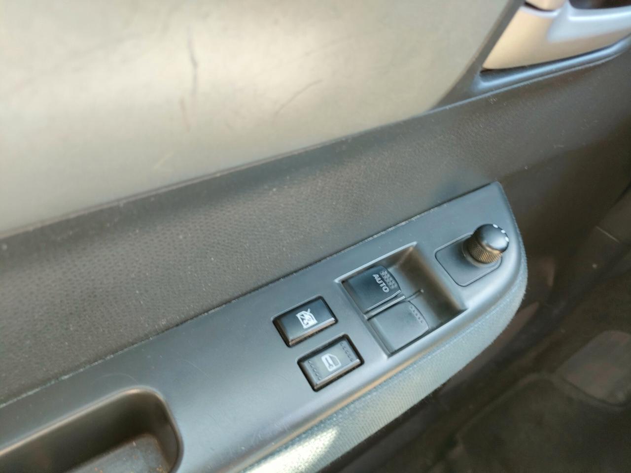 Suzuki Swift OK NEOPATENTATI