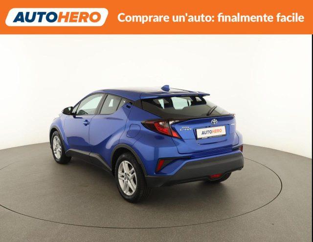 TOYOTA C-HR 1.8 Hybrid E-CVT Business