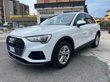 Audi Q3 Q3 35 2.0 tdi Business s-tronic