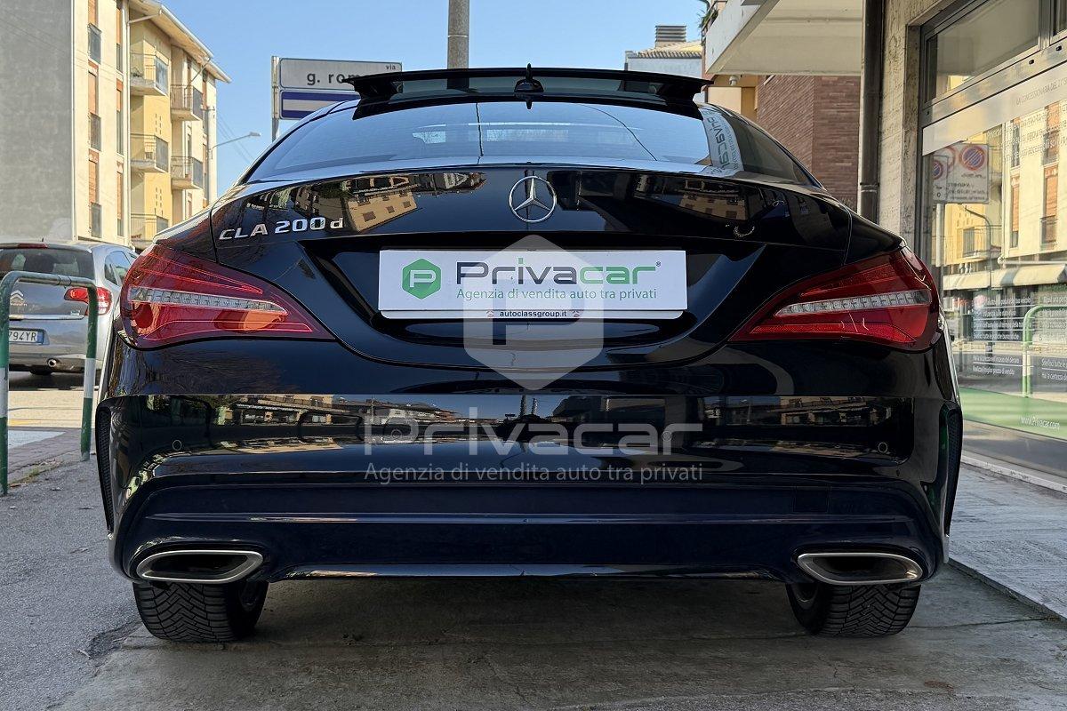 MERCEDES CLA 200 d Automatic Premium