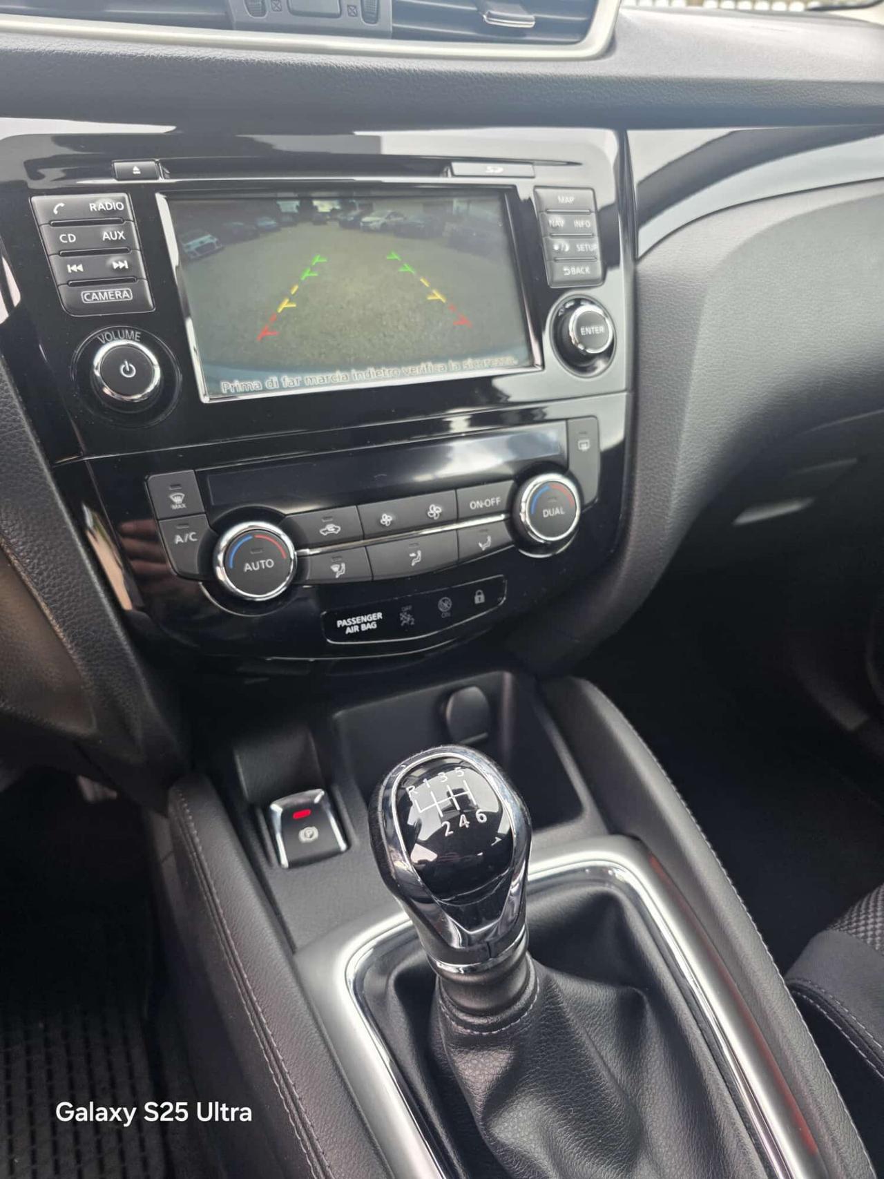 Nissan Qashqai 1.5 dCi DPF Tekna 2014