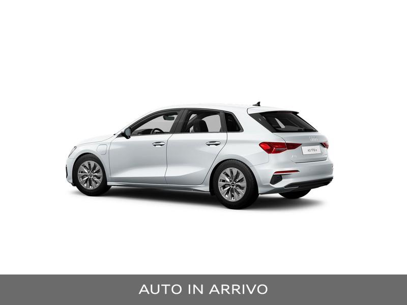 Sportback 40TFSIe 204CV S tronic Business