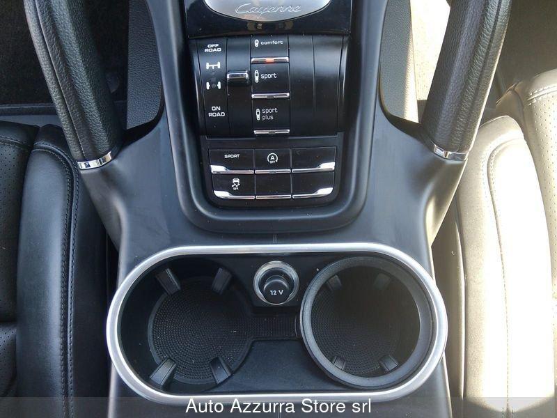 Porsche Cayenne Cayenne 3.0 tiptronic *BOSE, PASM, SERVICE PORSCHE, PROMO AZZURRA*