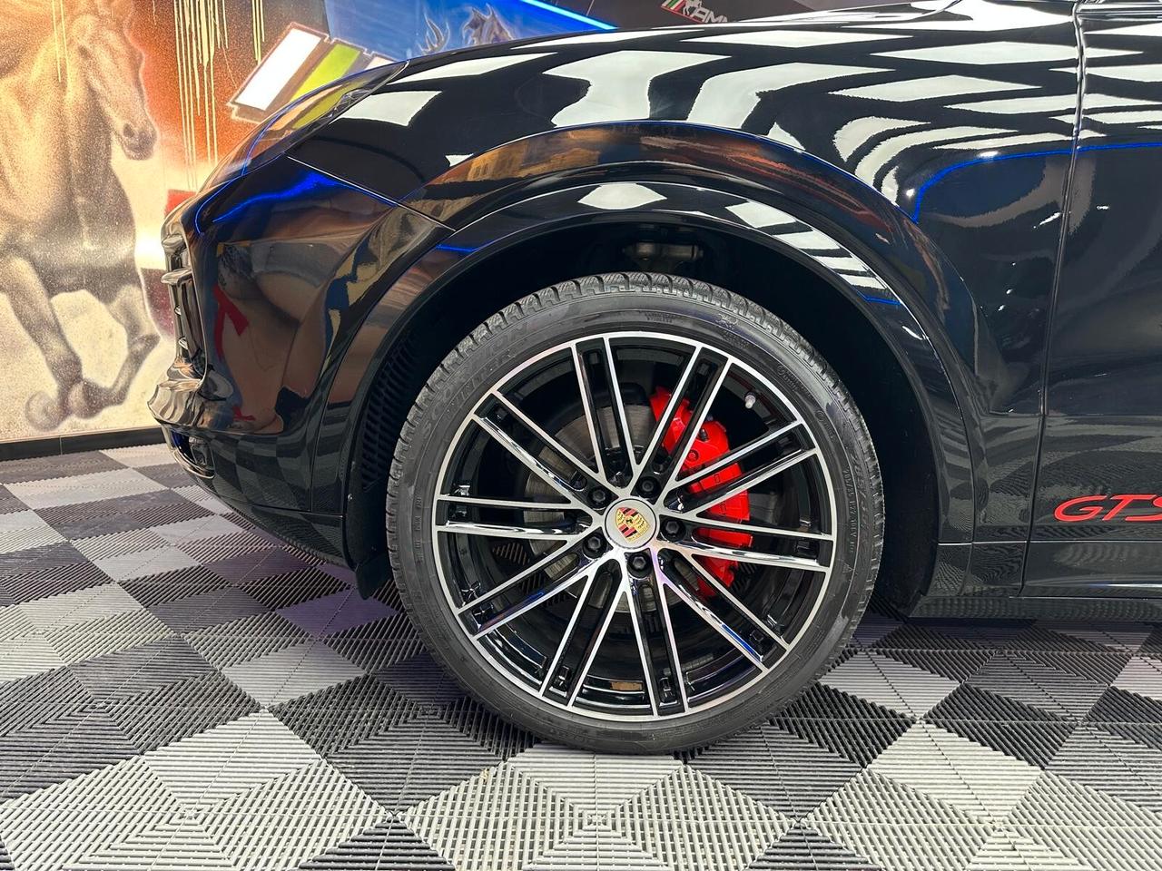 Porsche Cayenne 3.0 V6 (703)
