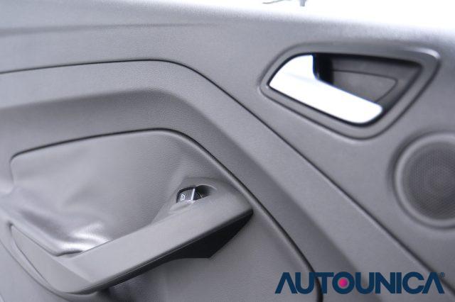 FORD Kuga 1.5 TDCI 120 CV S&S 2WD ST-LINE NEOPATENTATI