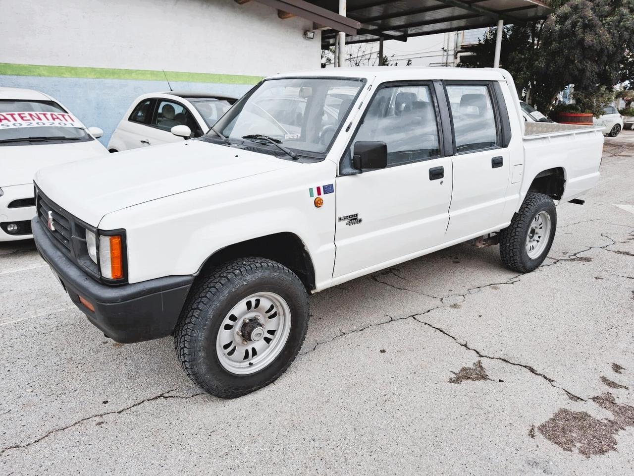 MITSUBISHI L200 2.5 TD 4WD DOPPIA CABINA