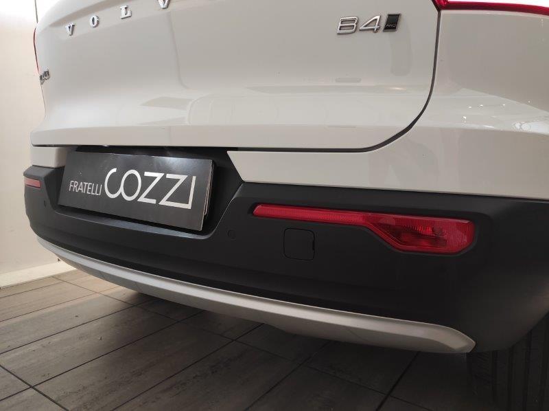 VOLVO XC40 (2017-->) - XC40 B4 AWD AUTOMATICO MOMENTUM
