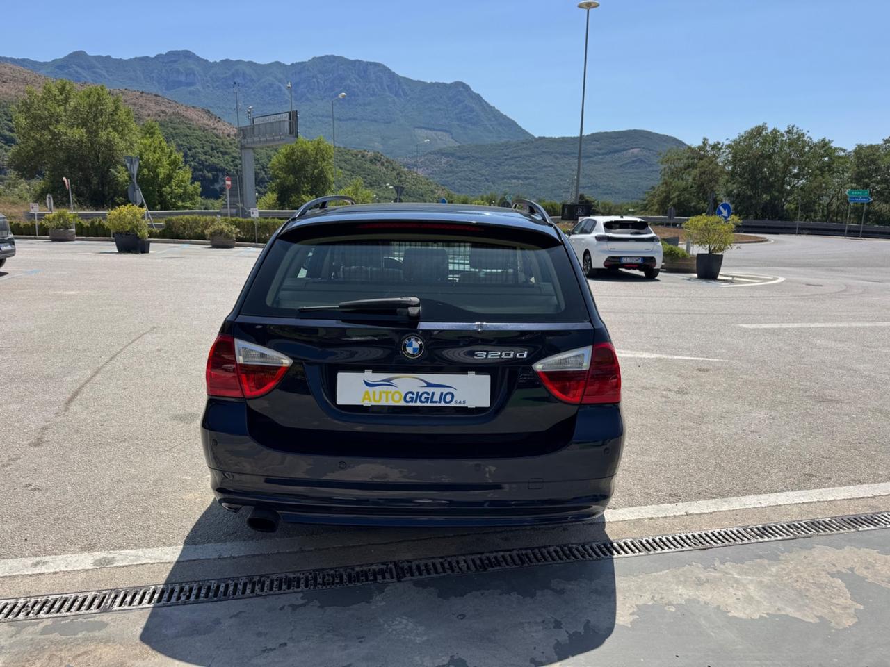 Bmw 320 320d cat Touring Futura, Unico proprietario, km trasmessi in fattura