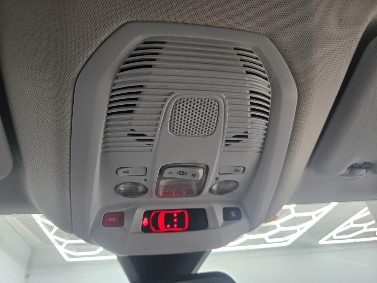 Peugeot 3008 BlueHDi 130 S&S EAT8 Allure