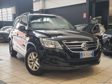 VOLKSWAGEN Tiguan 2.0 TDI 4MOTION Sport & Style