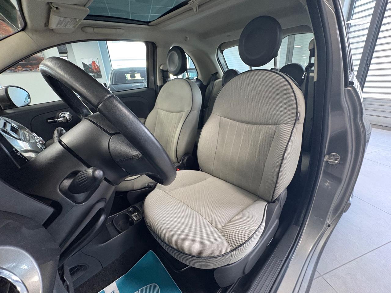 Fiat 500 Lounge 1.2 benzina 69cv 2010 neopatentati