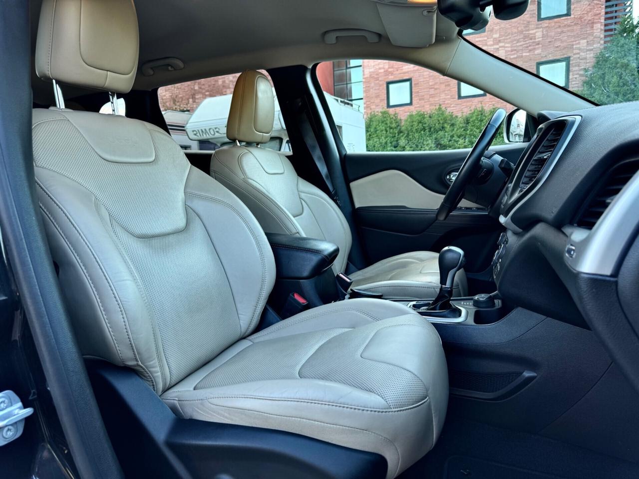 Jeep Cherokee 2.2 Mjt II 4WD Active Drive Overland 2016