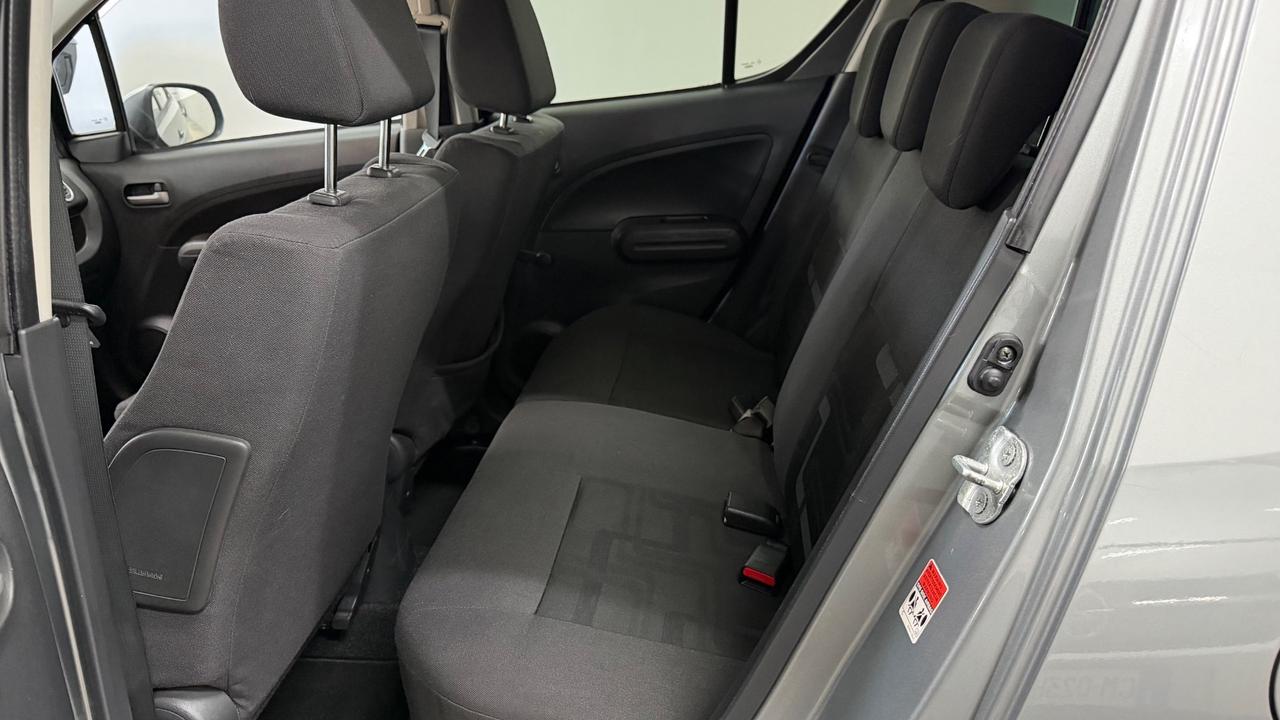 Suzuki Splash 1.0 VVT GLS Style 12/2011