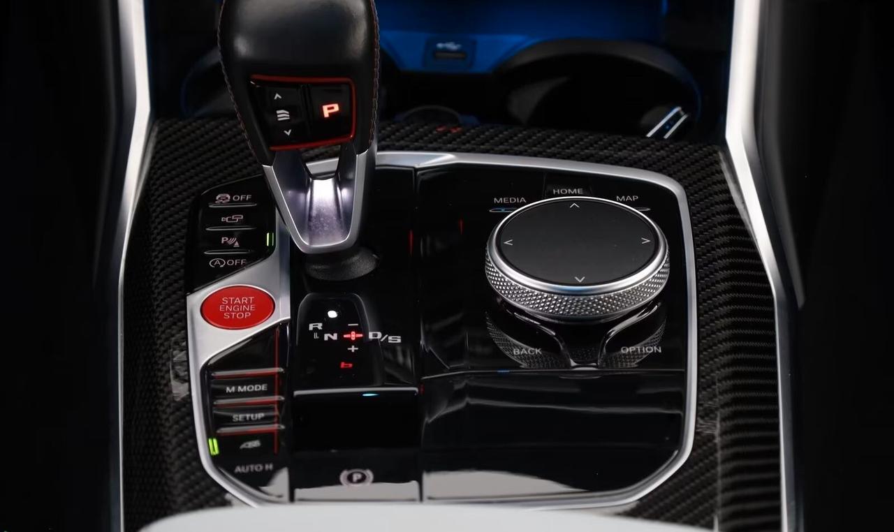 Bmw M3 Touring Competition M xDrive/FARI LASER/PACCHETTO CARBONIO/KARMAN KARDON/