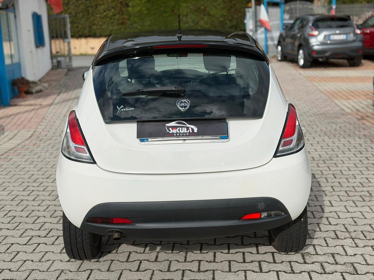 Lancia Ypsilon 0.9 TwinAir 85 CV 5 porte Metano Ecochic Gold