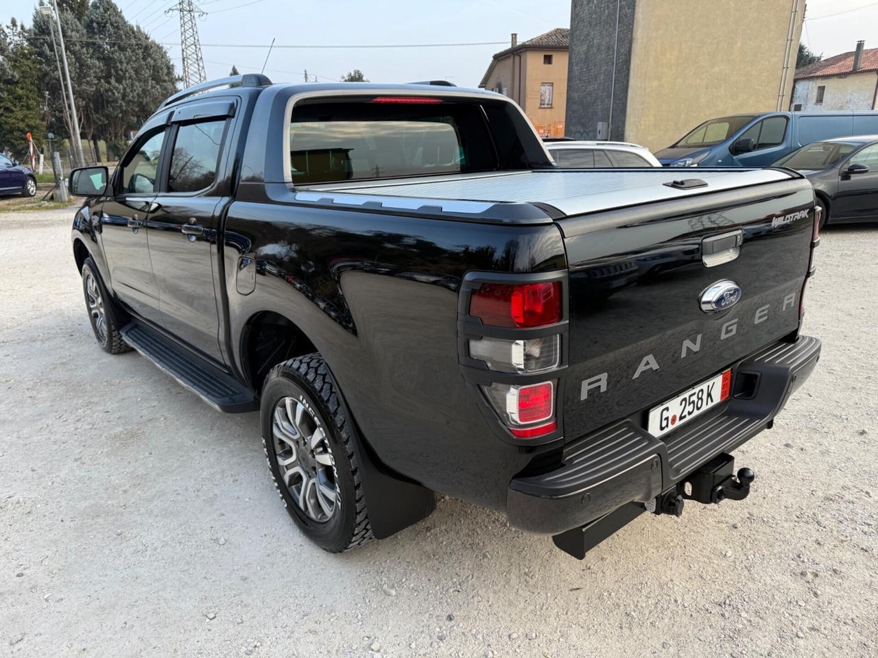 Ford Ranger 3.2 TDCi DC Wildtrak SHADOW BLACK