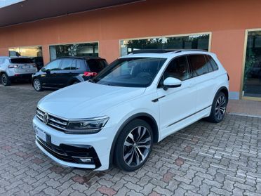Volkswagen Tiguan 2.0 TDI 190 CV SCR DSG 4MOTION R-Line Tetto