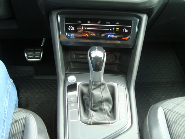 Volkswagen Tiguan 2.0 TDI 150 CV SCR DSG R-Line