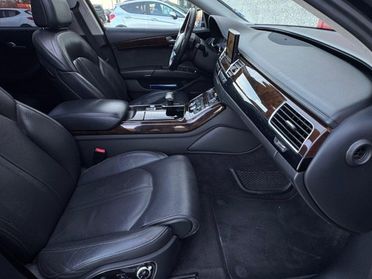 AUDI A8 L 3.0TDI 258CV quattro tiptronic TETTO/TELECAMERA