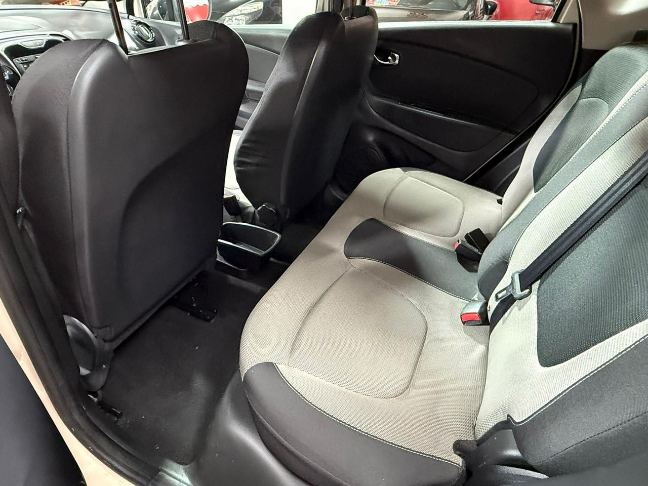 Renault Captur 1.5 dCi 90cv R-Link - 2014