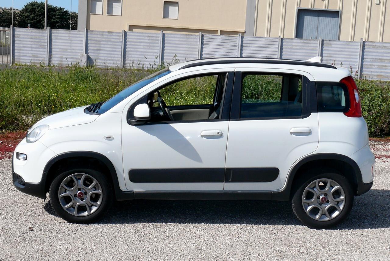 Fiat Panda 1.3 MJT 95 CV S&S Trekking
