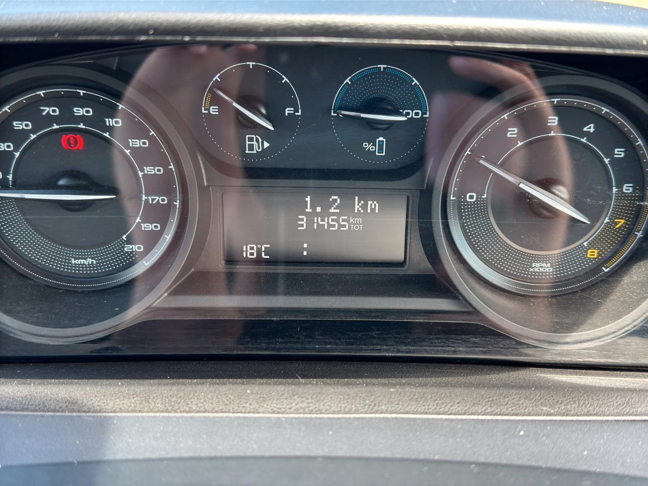 Lancia Ypsilon 1.0 FireFly 5 porte S&S Hybrid Oro