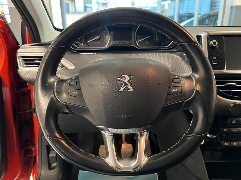 PEUGEOT 208 1.2 VTi Allure