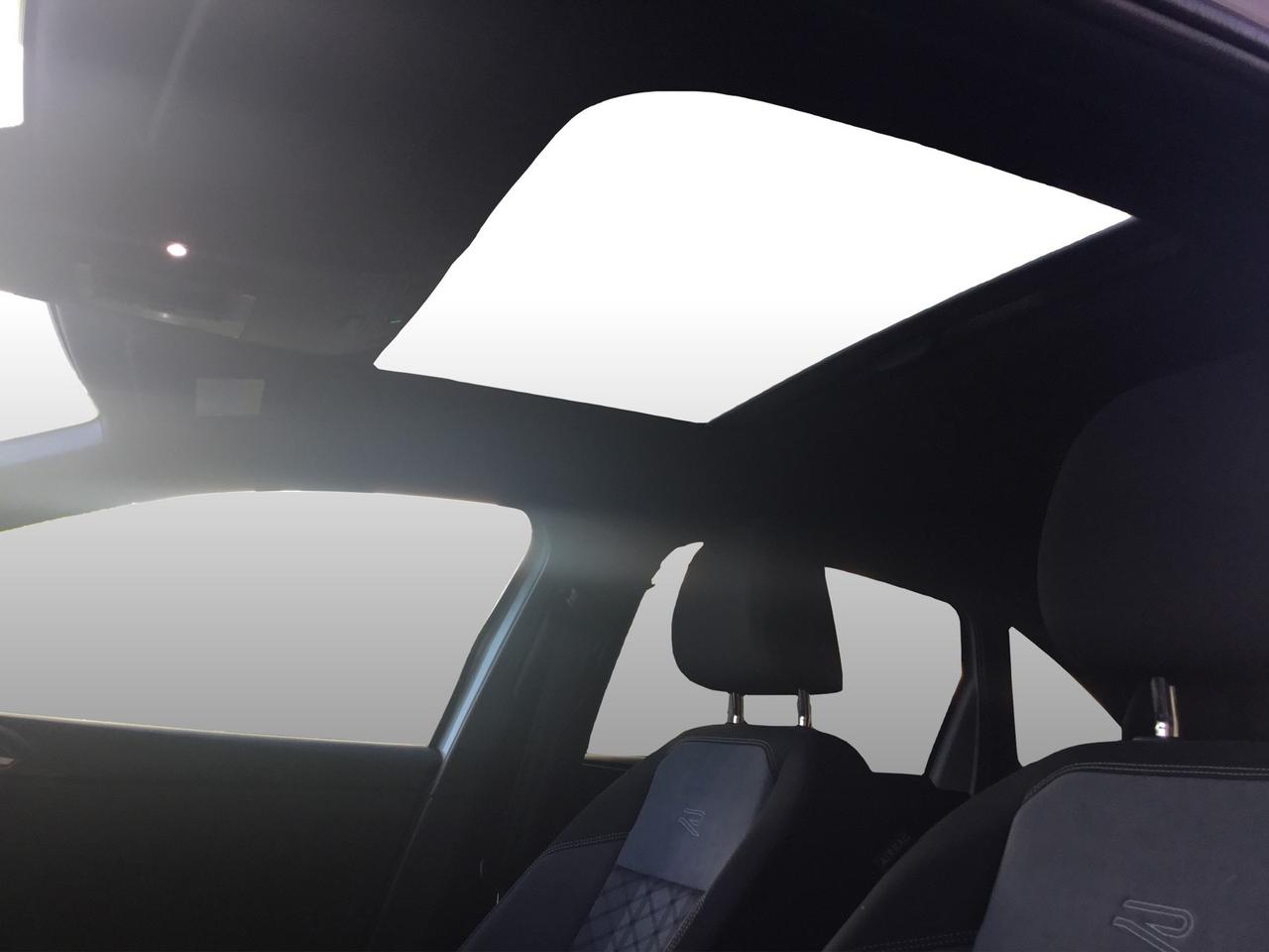 Volkswagen Taigo 1.0 tsi r-line 110cv