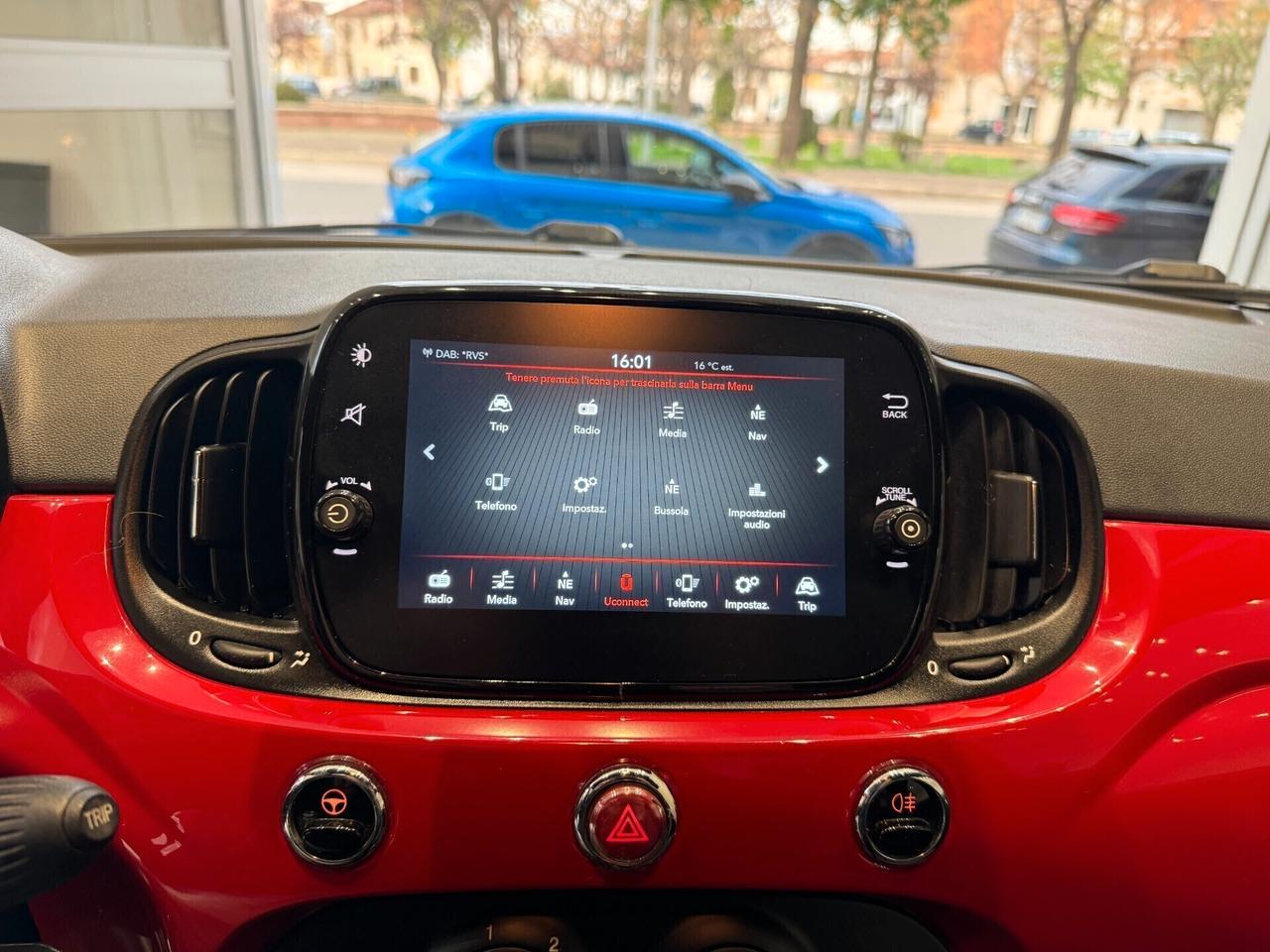 Fiat 500 1.0 Hybrid Lounge "NAVI"