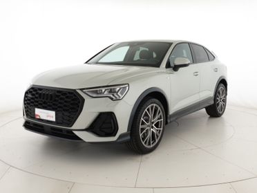 Sportback 40TDI 193CV quattro Str Identity Black