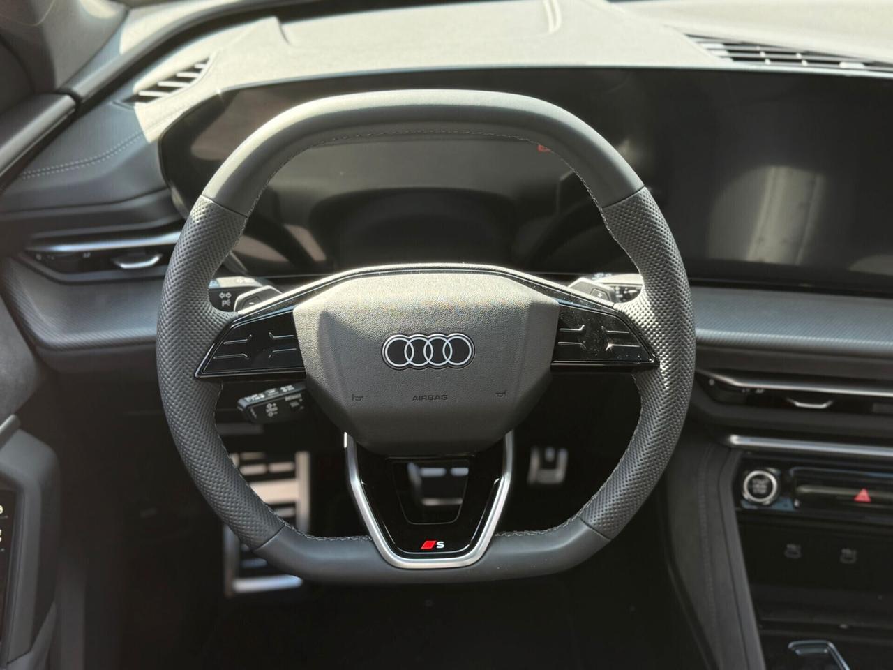 Audi Q5 SPB 40 TDI 204 CV quattro S tronic Identity Black