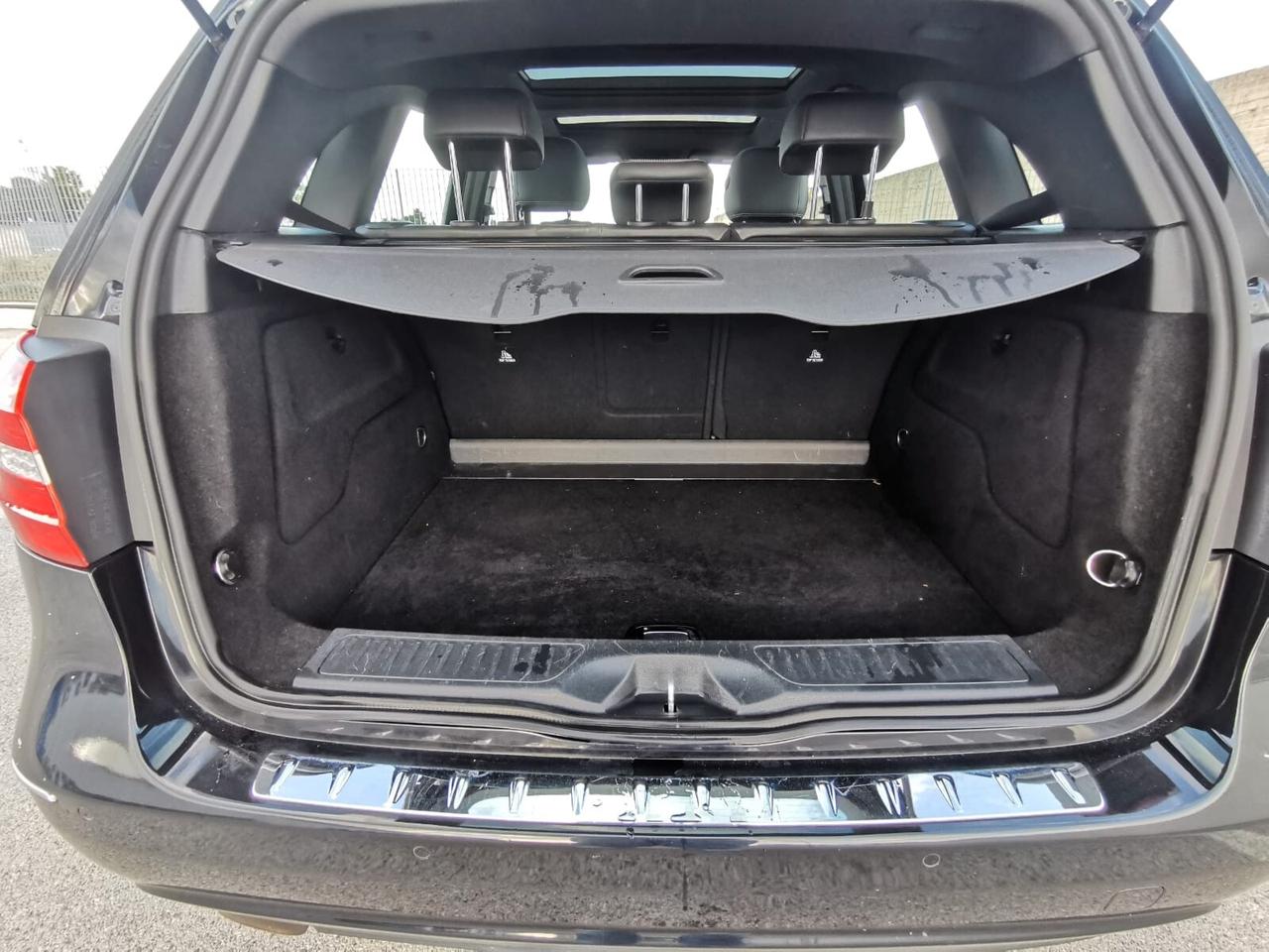 Mercedes-benz B 180 BlueEFFICIENCY Prem. TETTO/NAVIG