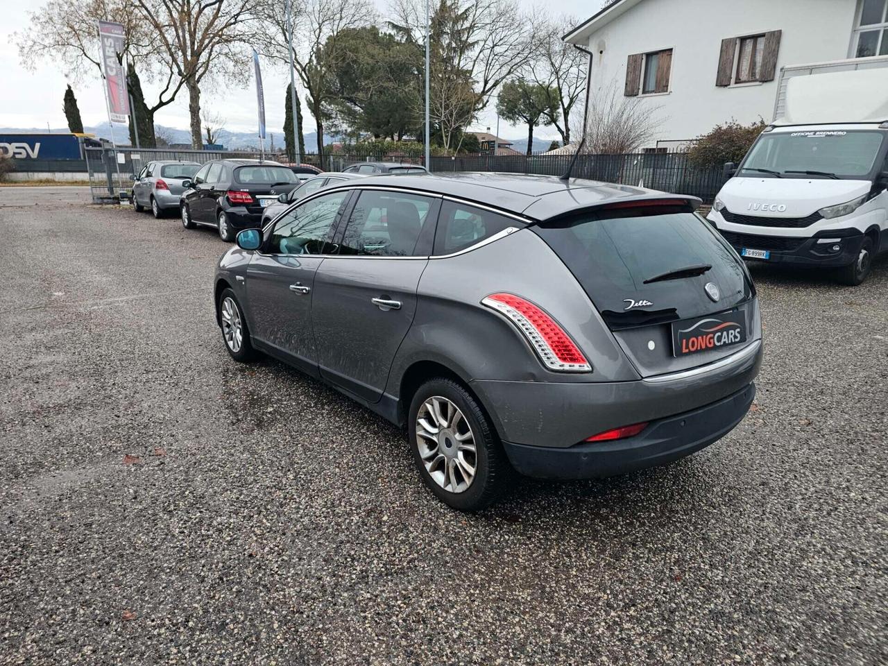 Lancia Delta 1.4 T-Jet 120 CV Oro